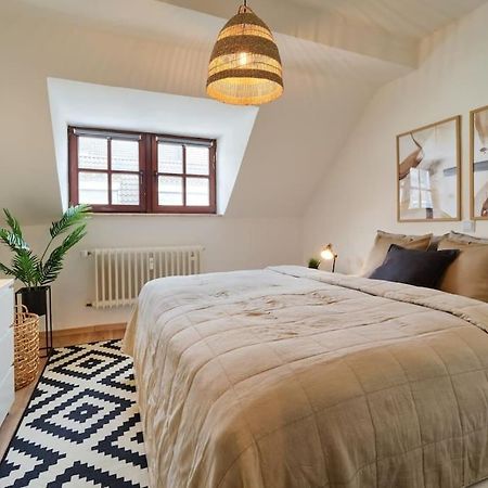Exklusive Designer-Wohnung In Wittlich - Ideal Fuer Geschaeftsreisende, Firmen & Paare - Top Zentrumslage Luaran gambar